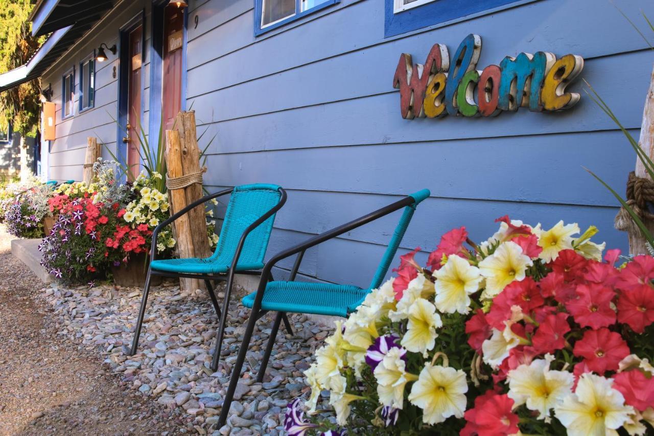 Flathead Lake Resort Woods Bay Exterior photo
